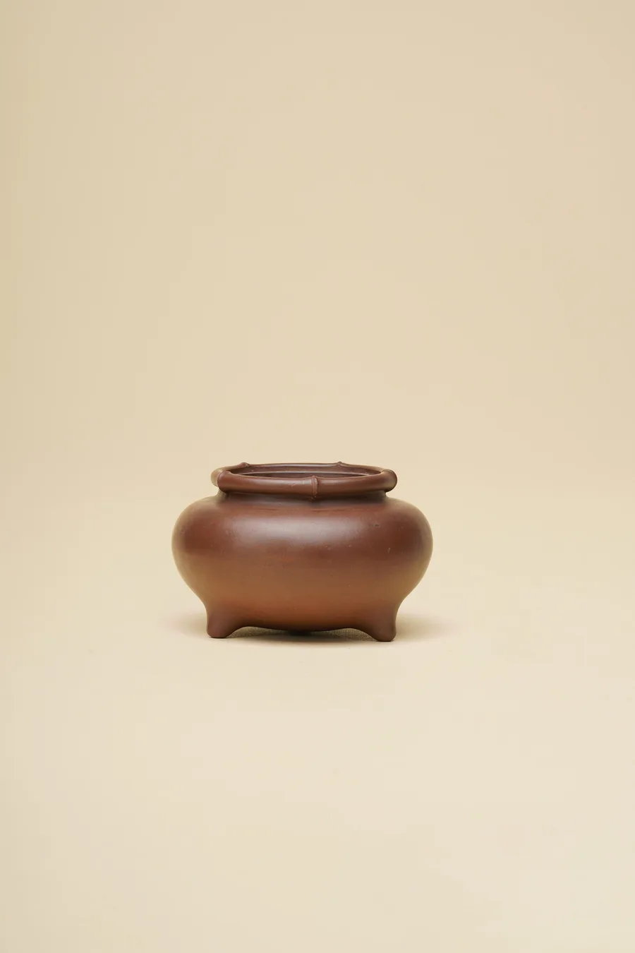 清康熙 無款 三足爐式壺