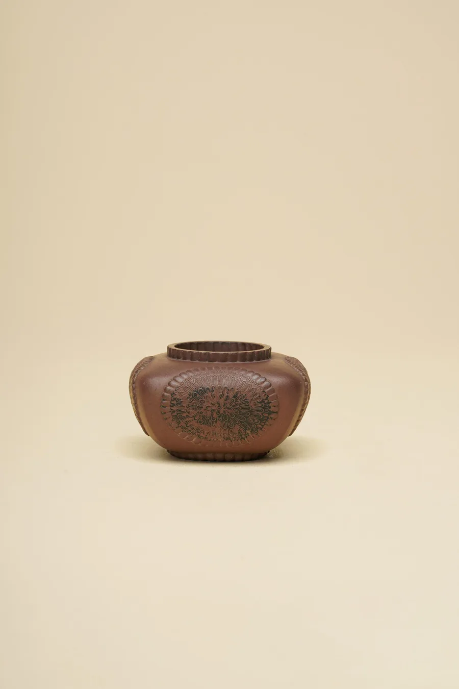 清雍正 菊花四方壺